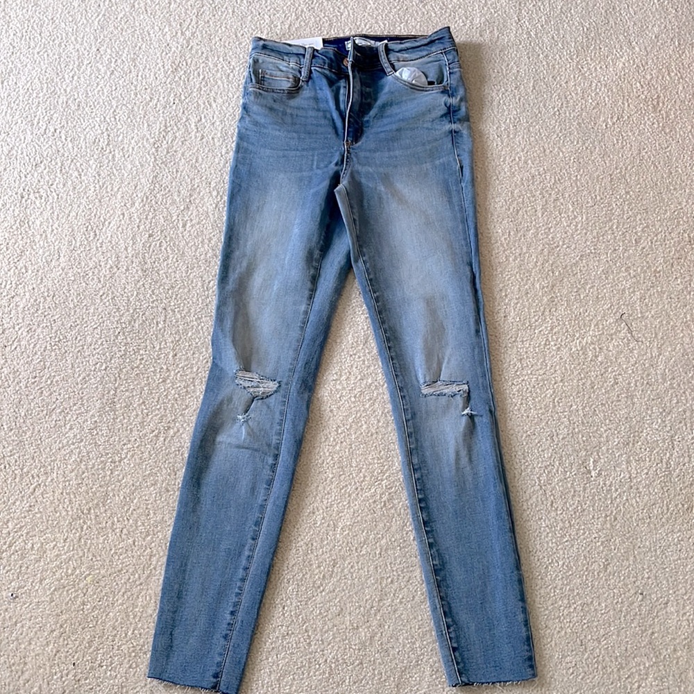 NWT Garage High Rise Jegging Jeans Short Size 3